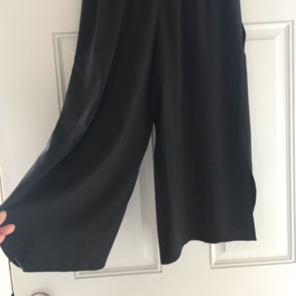 Fabletics Black Wide Leg Yoga Capris